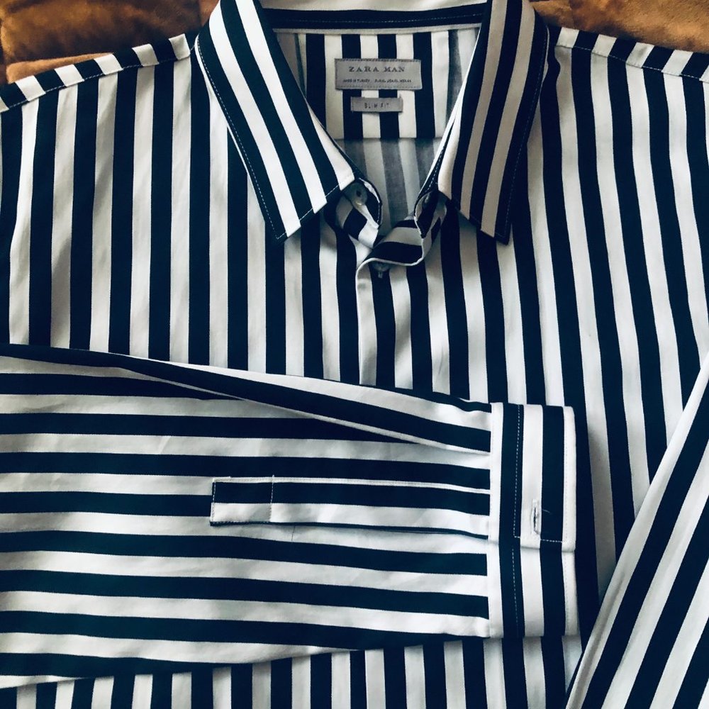 Bold B&W Striped Cotton Shirt. Slim Fit. Button Front